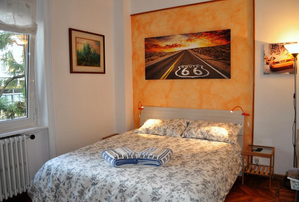 Invilla B&B Varèse Chambre photo
