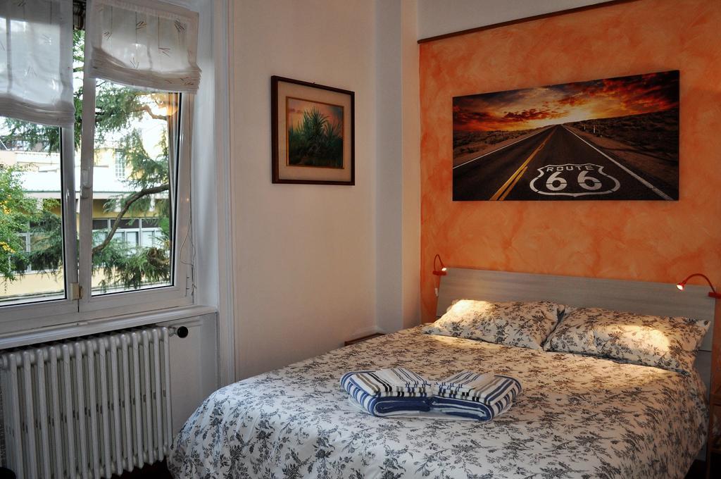 Invilla B&B Varèse Chambre photo