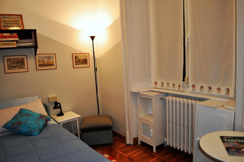 Invilla B&B Varèse Chambre photo
